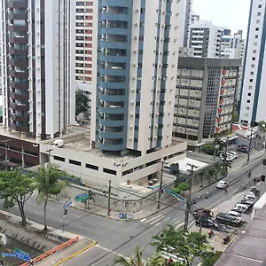 https://flat-amplo-em-boa-viagem.hotels-in-recife.com
